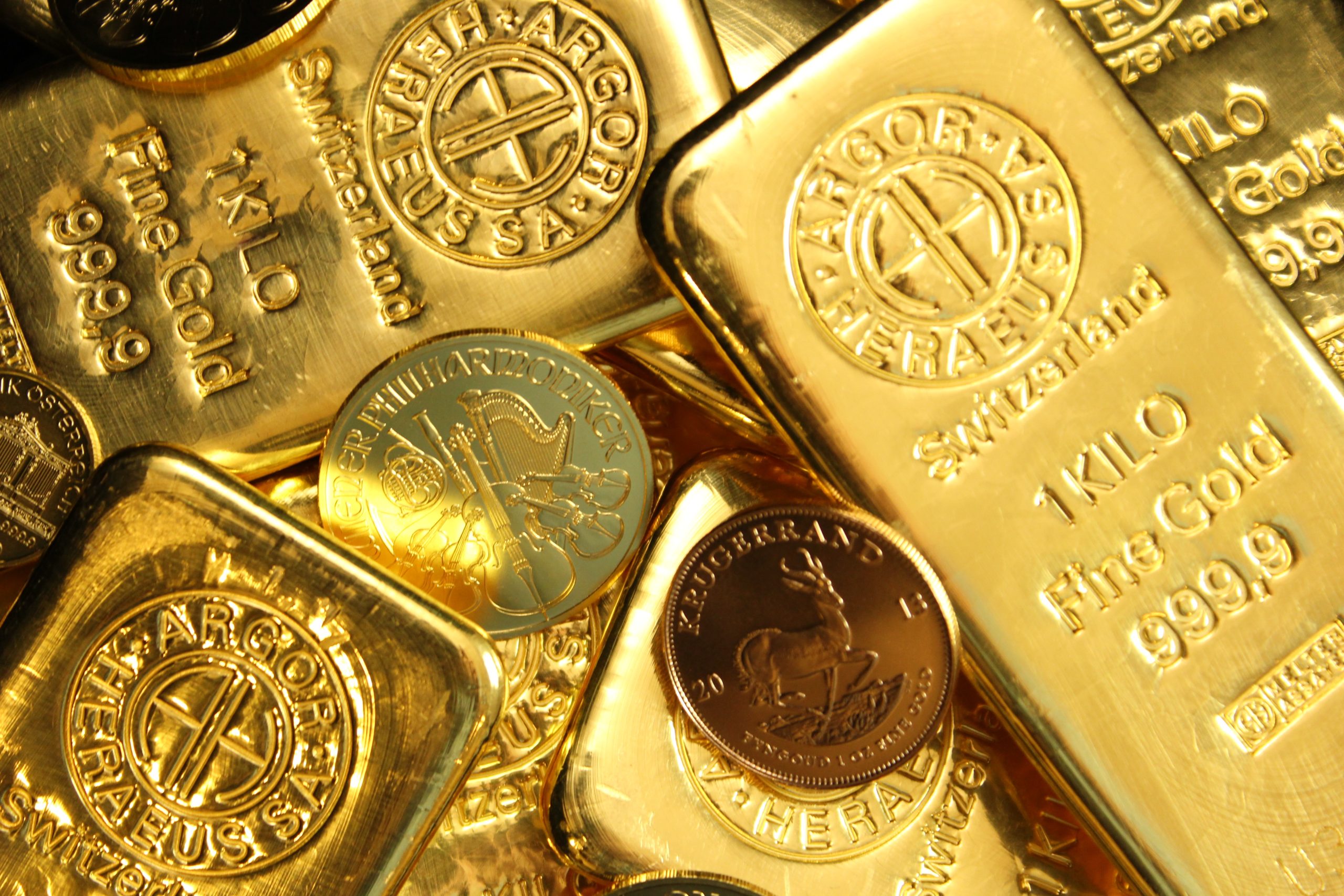 Buy Premium gold bars in Switzerland